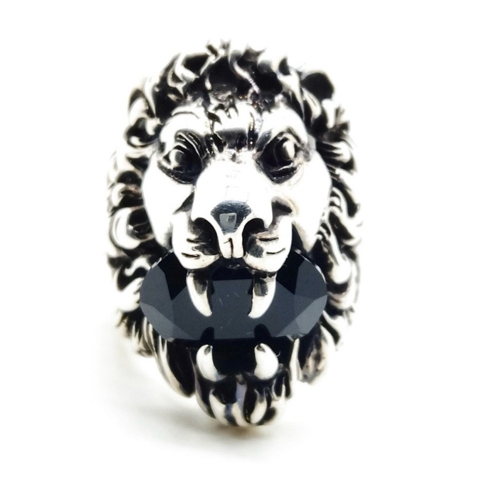 NWT Gucci  Lion Head Ring w/ Black Crystal Designer SIZE: 19